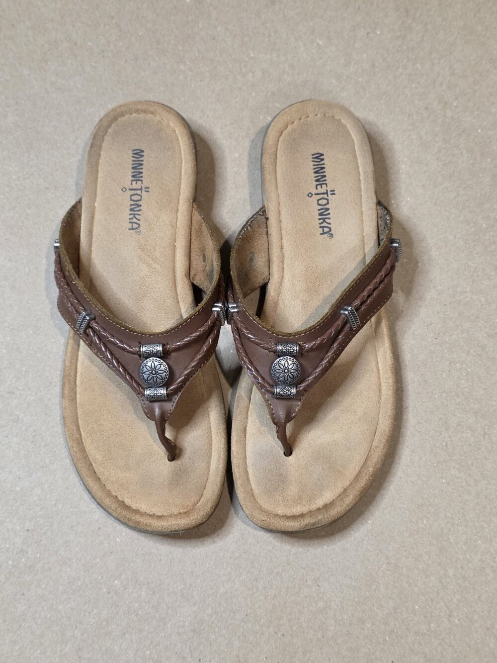 Minnetonka Leather Thong Sandal Brown SZ 9 Southwest Style Excellent Condition
